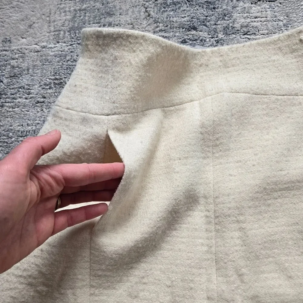 CHANEL Tweed Cream SKIRT Size 44 8 M